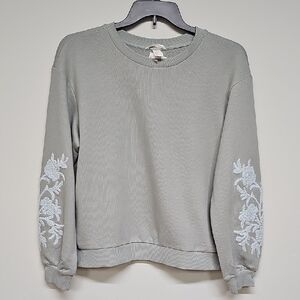H & M Sweatshirt, Gray, Size M, NEW